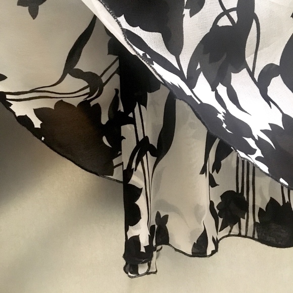 Vintage Maxi Skirt Floral Black and Cream S - Picture 5 of 8